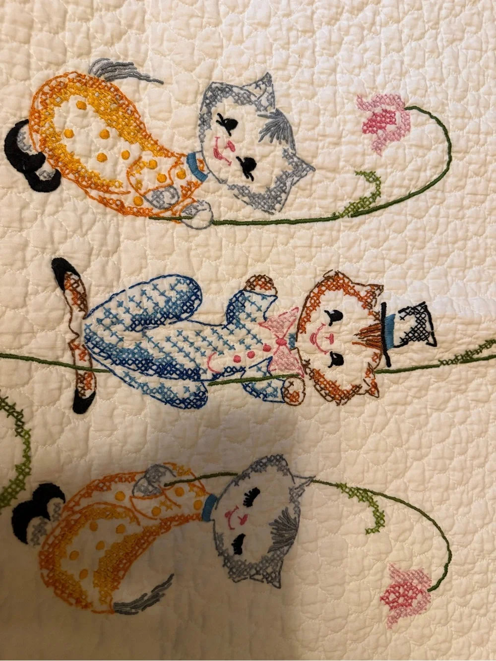 Handmade Quilt Toddler Bed Crib Blanket Cats Butterflies Daisies